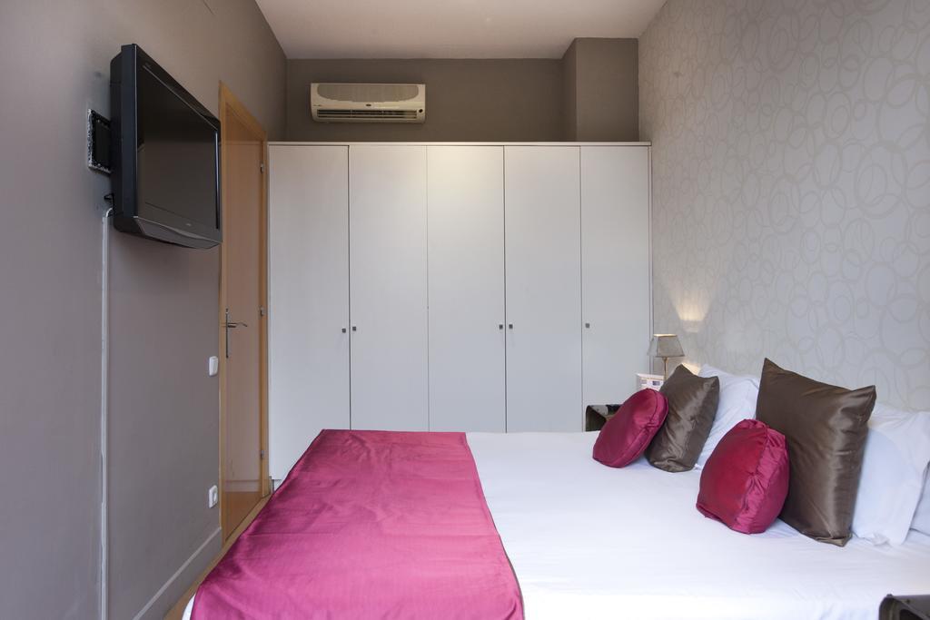 Grandom Suites Barcelone Extérieur photo