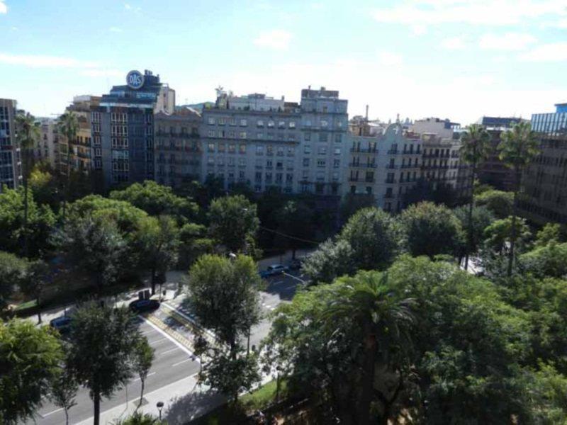 Grandom Suites Barcelone Extérieur photo